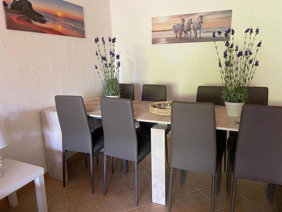 Lightblue-Celeste Central Apartment In Porto Rotondo Eksteriør billede