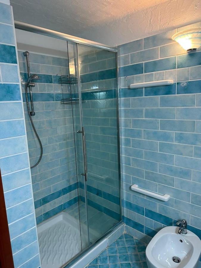 Lightblue-Celeste Central Apartment In Porto Rotondo Eksteriør billede